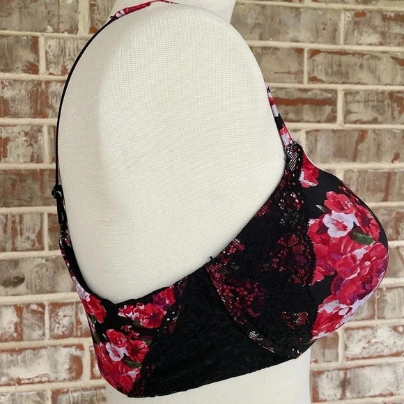 Secret Treasures Black Red Floral - Picture 5 of 9